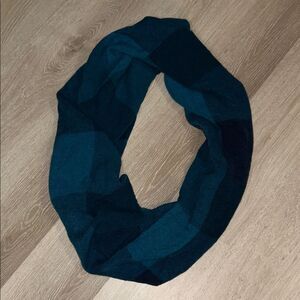 NWT Old Navy Plaid Infinity Scarf